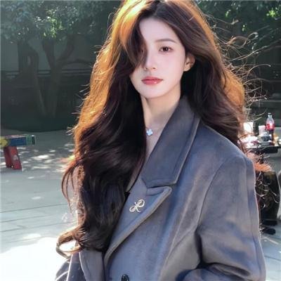 闪婚后,顶流老公的马甲藏不住了